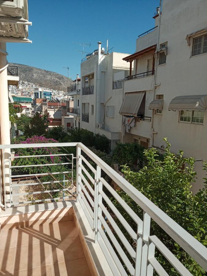 Ιδανικό Διαμέρισμα Δίπλα Στο Μετρό, Ανάμεσα Στο Κέντρο Και Τη Παραλία Athén Kültér fotó